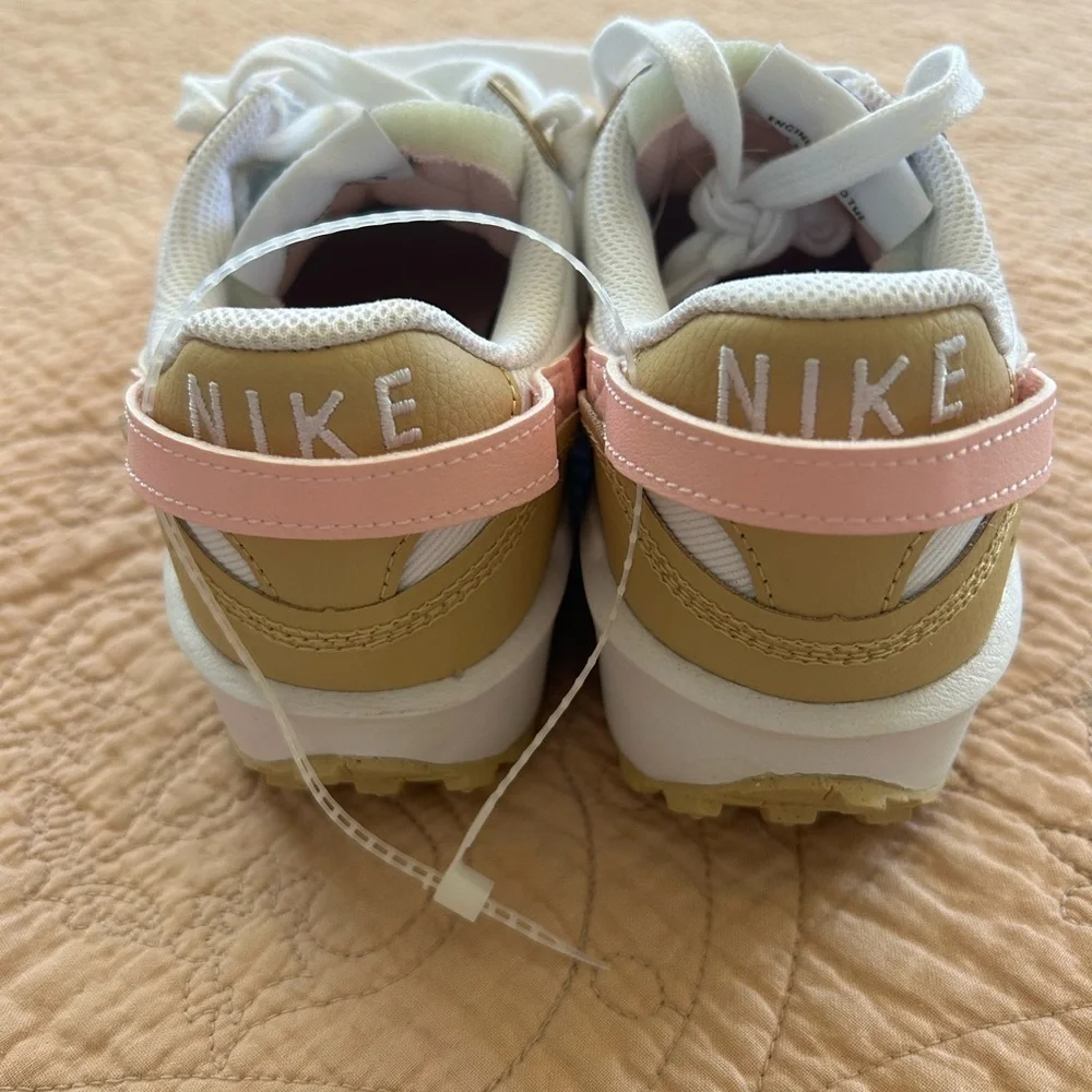 NWT Nike Waffle Debut Women’s White, Tan and Pink Athletic Shoes Size 5.5